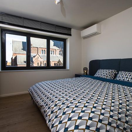 The Lodge Morris Leuven Bagian luar foto